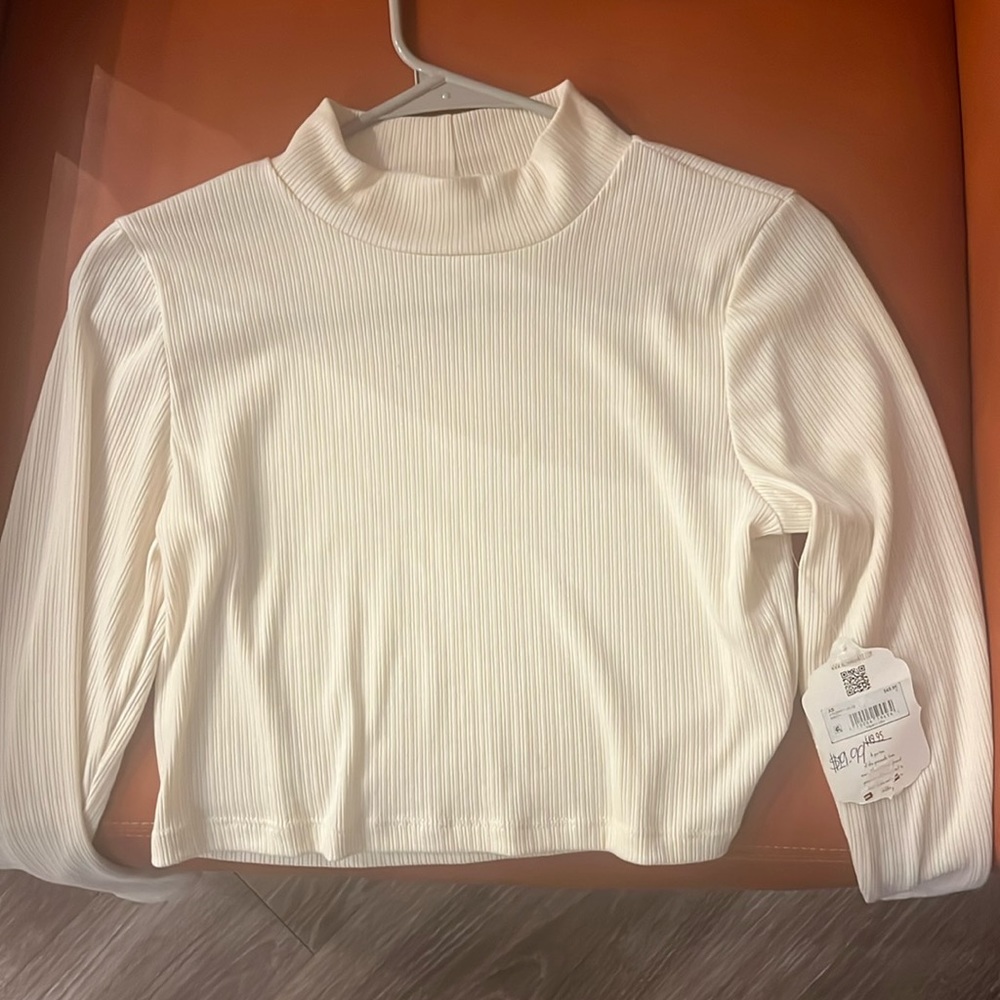 NWT Altar’d State Long Sleeve Crop Top | Size S